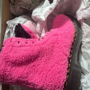 Dr. Martens Clash Pink Lux Borg Boots EU37